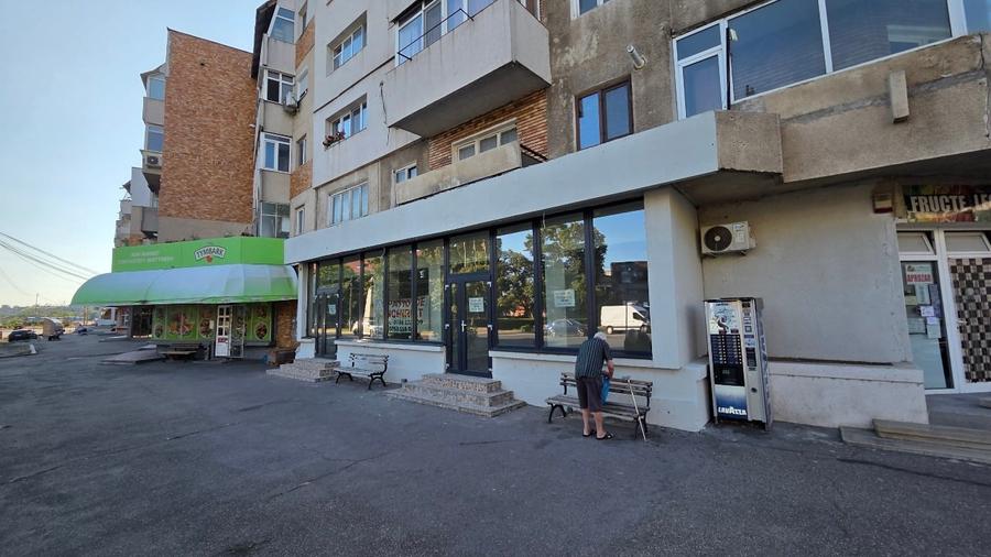 Spațiu comercial, de 130 mp, în Pod