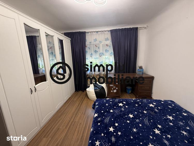 Apartament cu 4 camere în 1 Mai