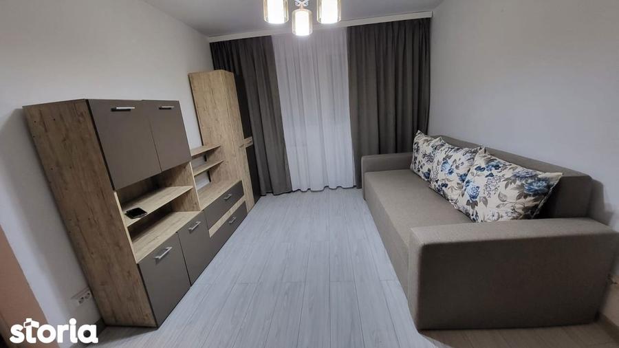 Apartament cu 3 camere în Militari