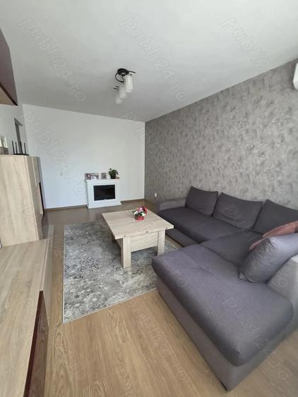 Apartament cu 3 camere decomandat în Ostroveni