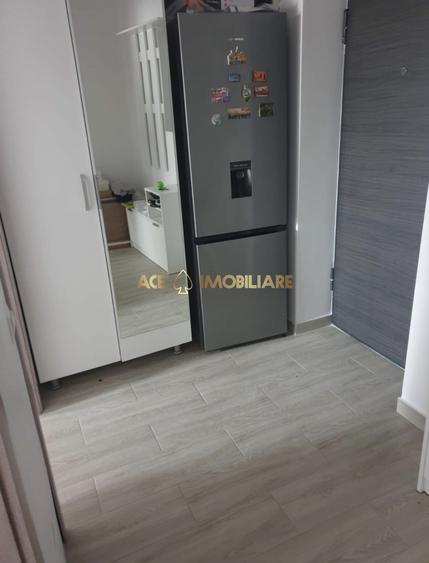Garsonieră decomandată, mobilată în Drumul Taberei