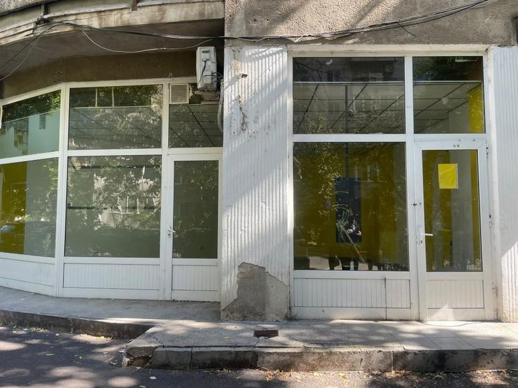 Spațiu comercial, de 88 mp, în Grivița