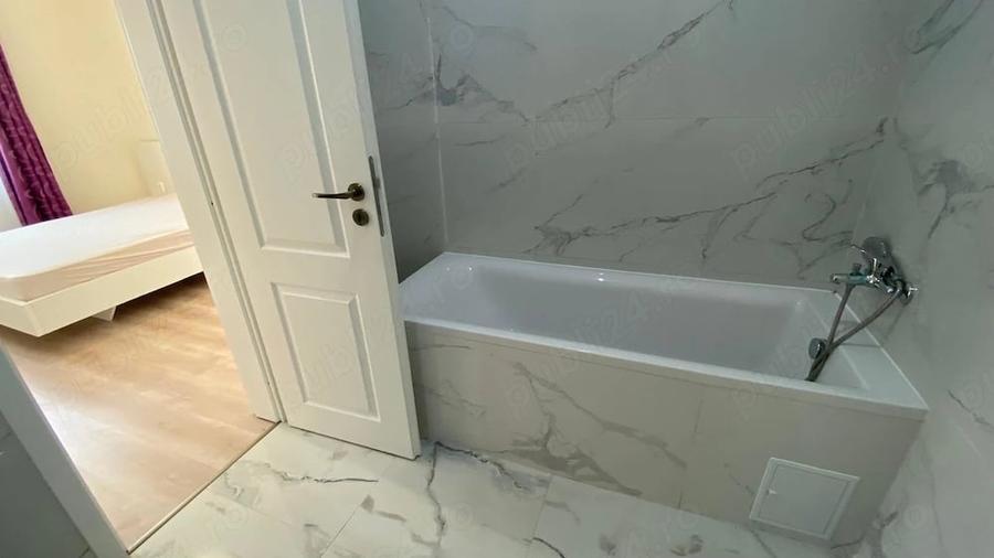 Casă cu Teren 330 Mp în Central