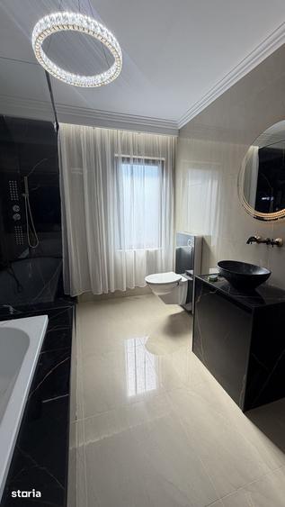 Apartament cu 5 camere în Sud