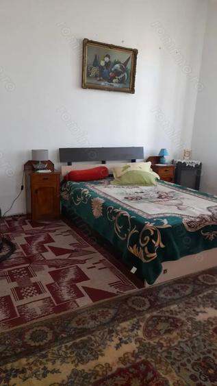 Casă cu 4 camere în Șiacu