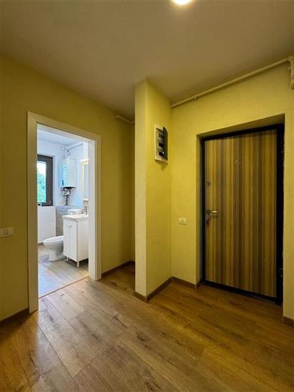 Apartament cu 3 camere semidecomandat, mobilat în Borhanci