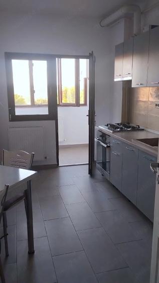Apartament cu 2 camere decomandat în Valea Adâncă