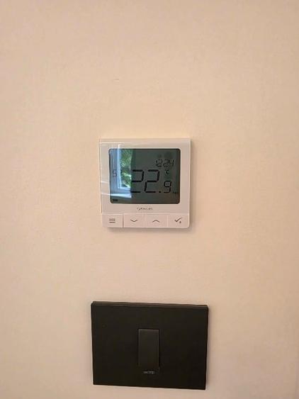 Apartament cu 2 camere semidecomandat în Spitalul Județean