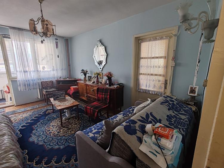 Apartament cu 2 camere circular în Astra