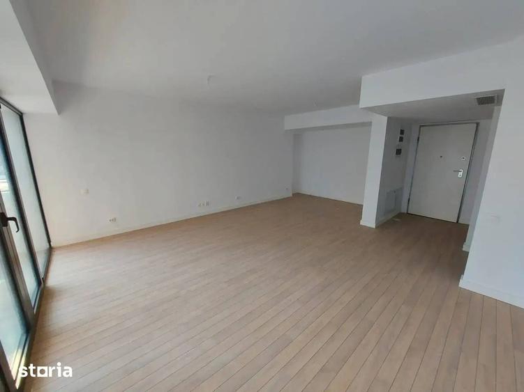 Apartament cu 3 camere decomandat în 13 Septembrie