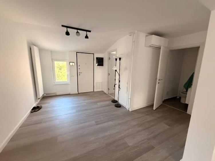 Apartament cu 6 camere decomandat, mobilat în Clucerului