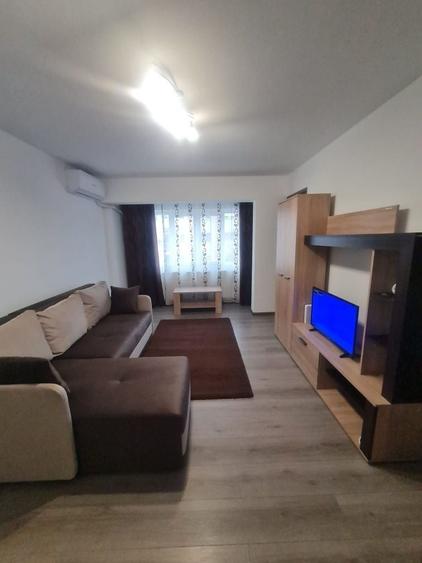 Garsonieră în Uiești