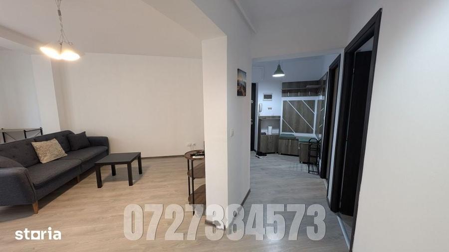 Apartament cu 3 camere semidecomandat în Cug