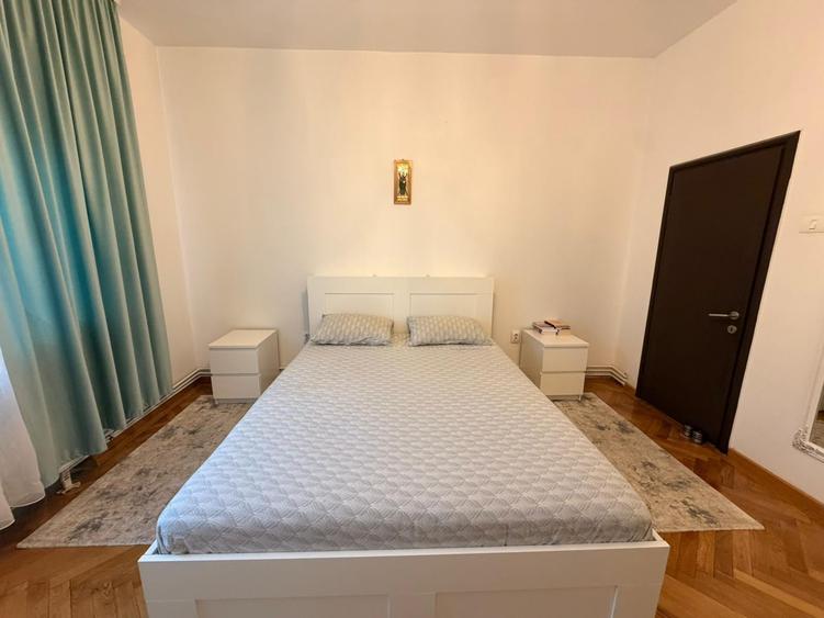Apartament cu 3 camere circular în Unirii