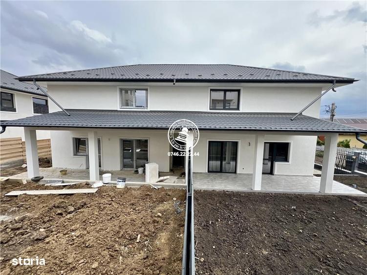 Casă cu 4 camere în Horpaz