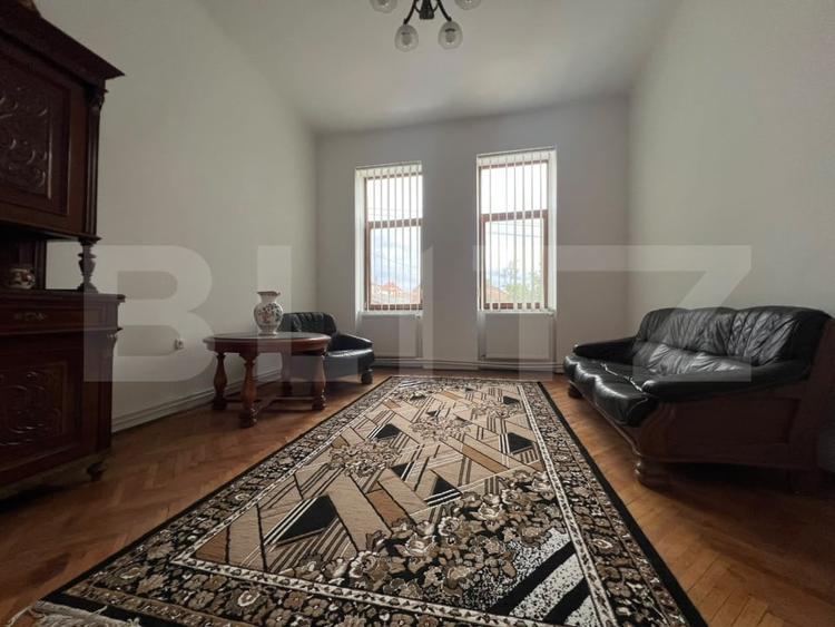 Apartament cu 2 camere, 74 mp, zona Gării, Oradea - 1