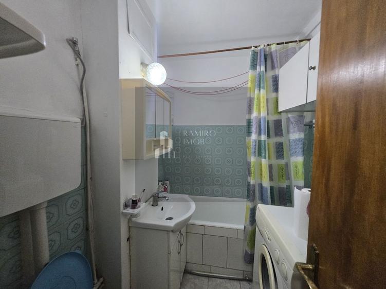 Garsonieră decomandată, mobilată în Vitan