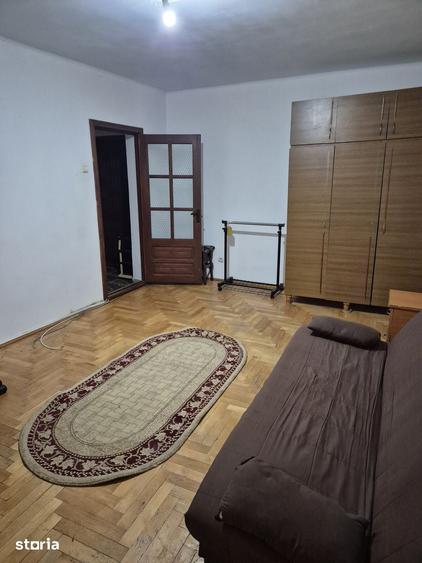 Apartament cu 3 camere în Gară