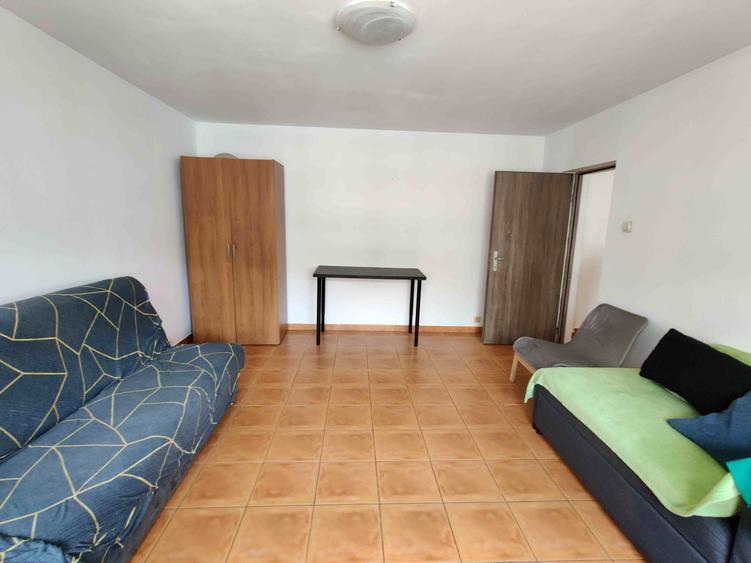 Apartament cu 3 camere decomandat în Unirii