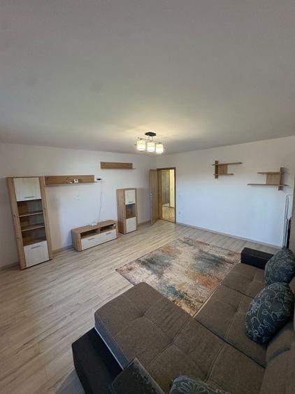 Apartament cu 2 camere decomandat în Rediu