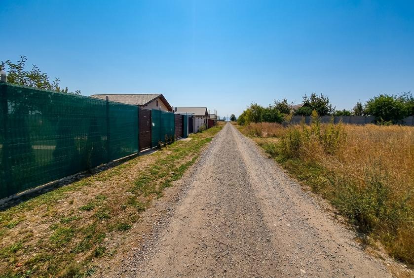 Teren Construcții intravilan de 400 mp, în Hărman
