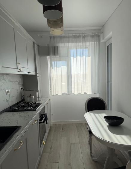 Apartament cu 2 camere decomandat, mobilat în Mihai Bravu