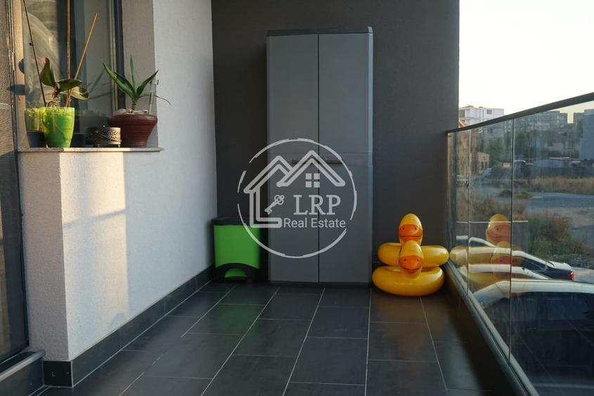 Apartament cu 2 camere semidecomandat, mobilat în Mamaia-Sat