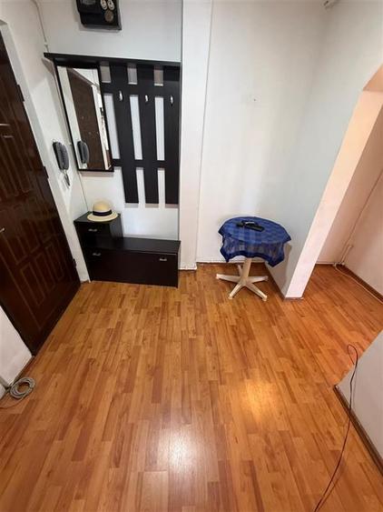 Apartament cu 2 camere decomandat în Dacia