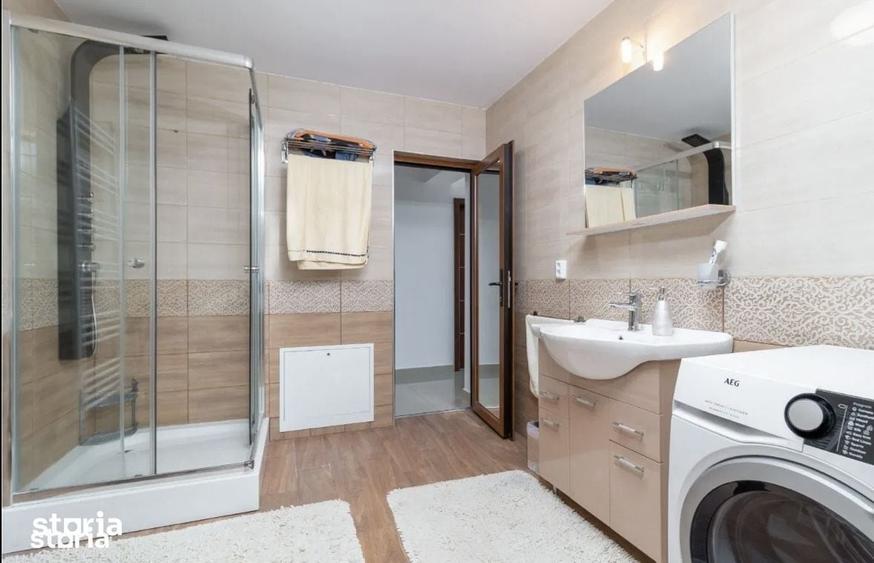 Casă cu 4 camere cu Teren 400 Mp în Sânmartin