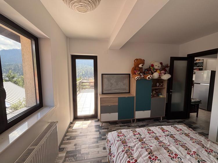 Apartament cu 2 camere decomandat în Zamora