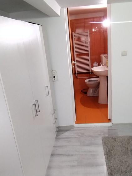 Apartament cu 2 camere semidecomandat în Lazaret