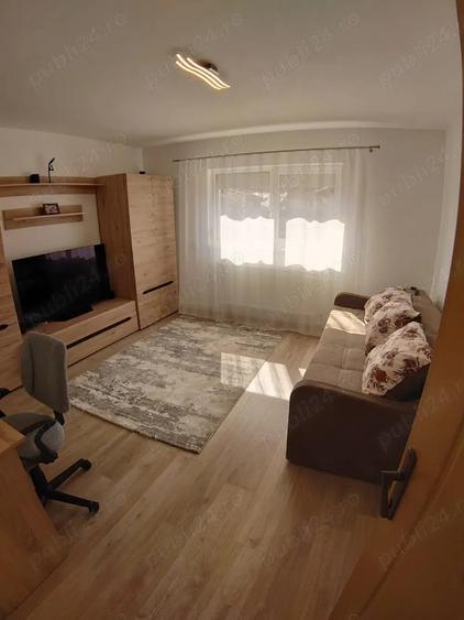 Casă cu 3 camere cu Teren 360 Mp în Ceangăi