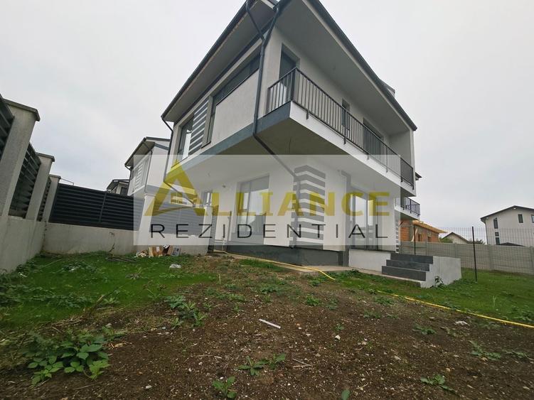 Duplex cu 4 camere cu Teren 150 Mp în Berceni