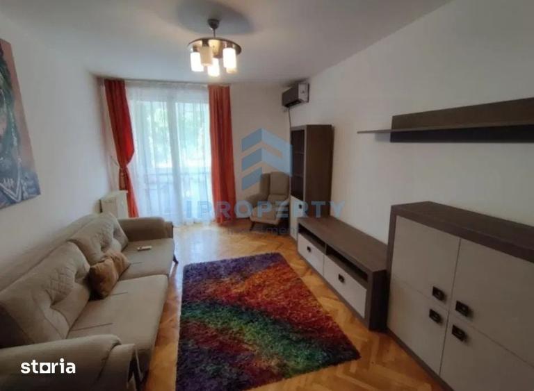 Apartament cu 3 camere în Dristor