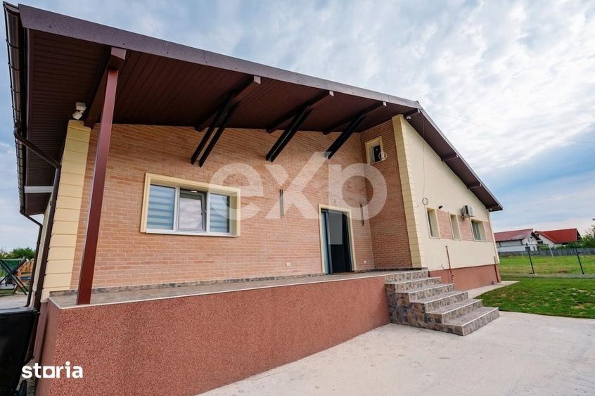 Casă cu 4 camere cu Teren 1014 Mp în Moșoaia