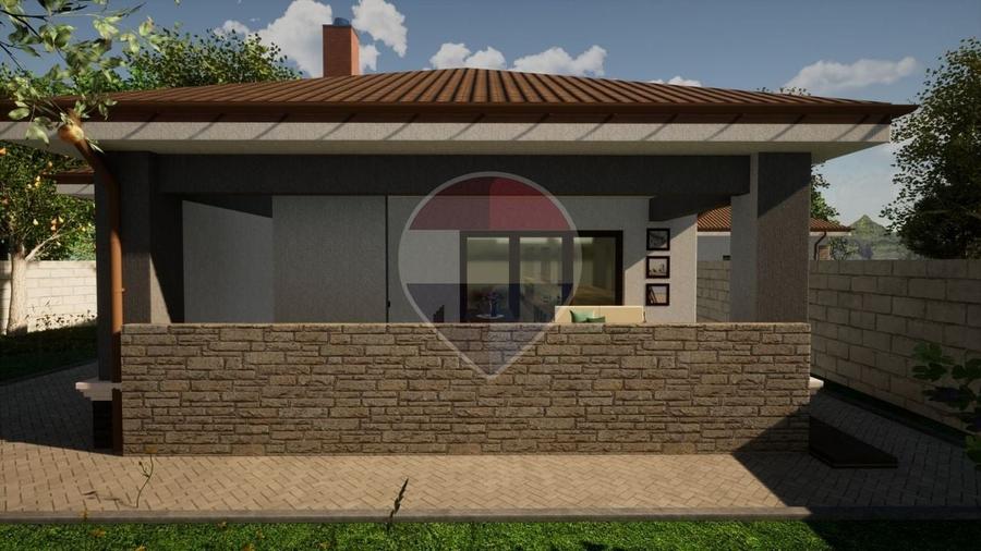 Casă individuală cu 5 camere cu Teren 800 Mp în Central