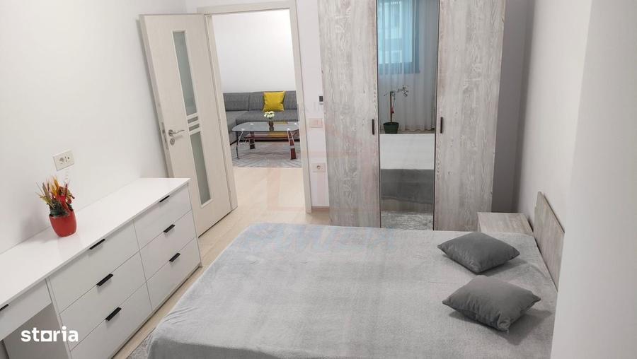 Apartament cu 2 camere, mobilat în Micro 17
