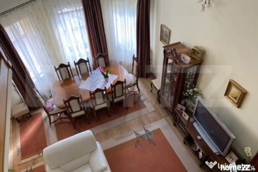 Casă cu 3 camere cu Teren 1445 Mp în Central