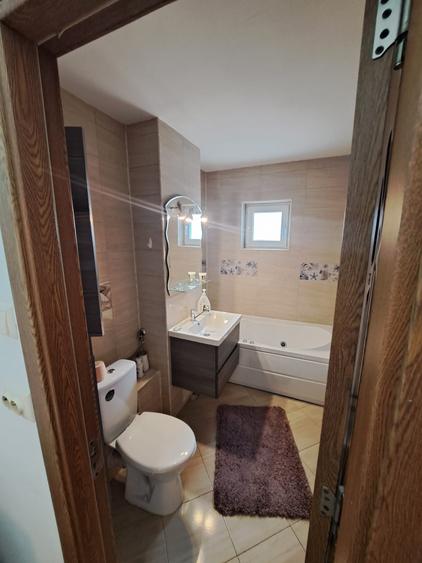 Apartament cu 3 camere decomandat în Popa Șapcă