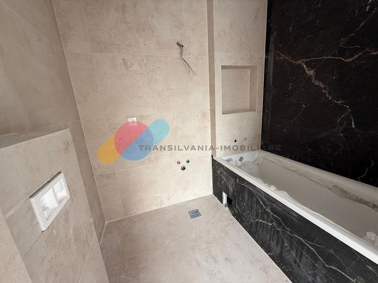Apartament cu 3 camere semidecomandat în Iris