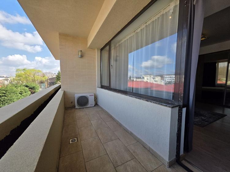 Apartament cu 3 camere decomandat, mobilat în Nord