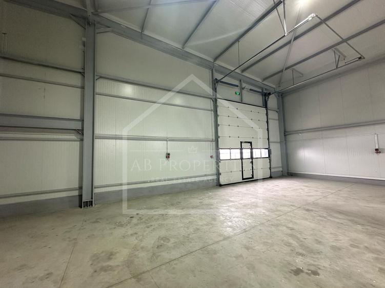 Spațiu industrial, de 450 mp, în Est