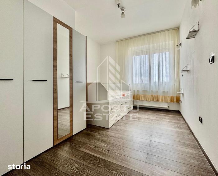 Apartament cu 3 camere, mobilat în UTA