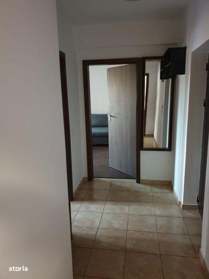 Apartament cu 2 camere în Apărătorii Patriei