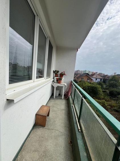 Apartament cu 2 camere decomandat în Vasile Aaron