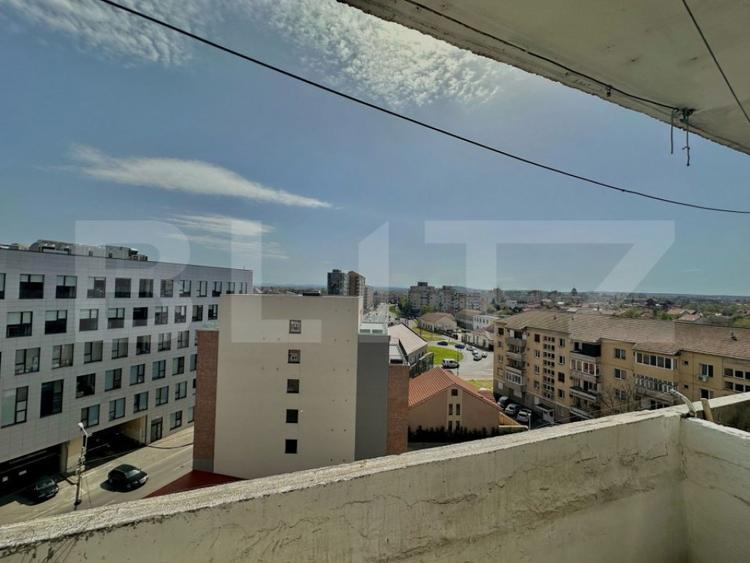 Apartament cu 3 camere decomandat în Cetății