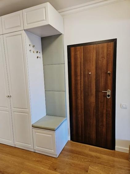Apartament cu 3 camere, mobilat în Banu Manta