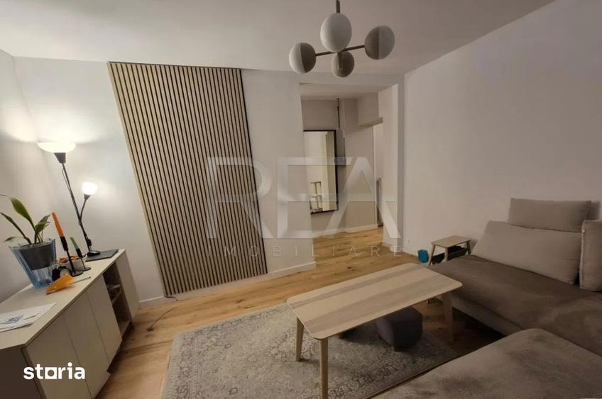 Apartament cu 2 camere, mobilat în Victoriei