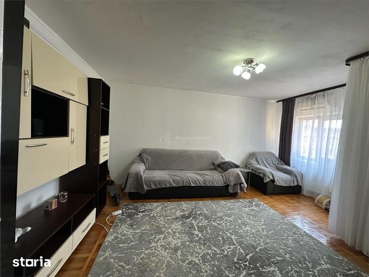 Apartament cu 3 camere decomandat în Centrul Civic