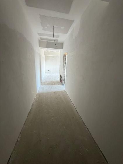 Apartament cu 2 camere decomandat în Popoveni